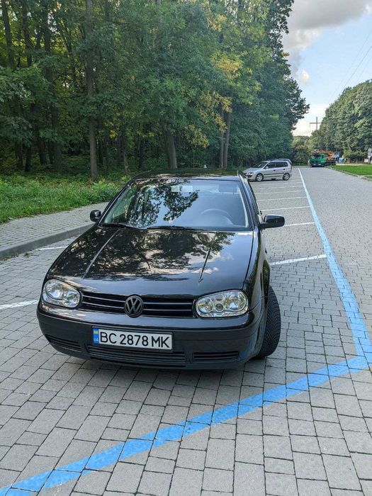 volkswagen golf 4