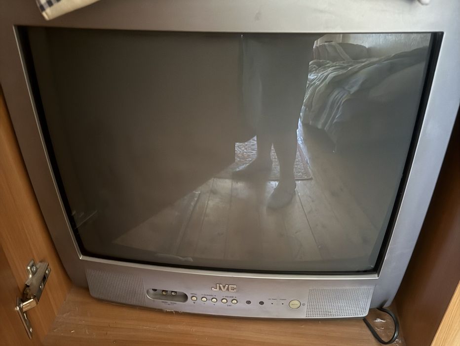 Продам телевізор