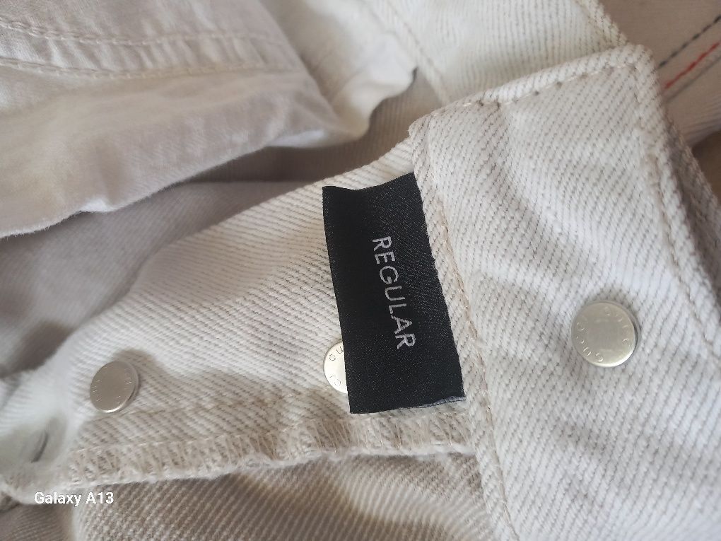Gucci męskie spodnie oryginalne 38