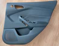 Tapicerka boczek Ford Focus 3 mk III prawy tył głośnik ramka drzwi kpl