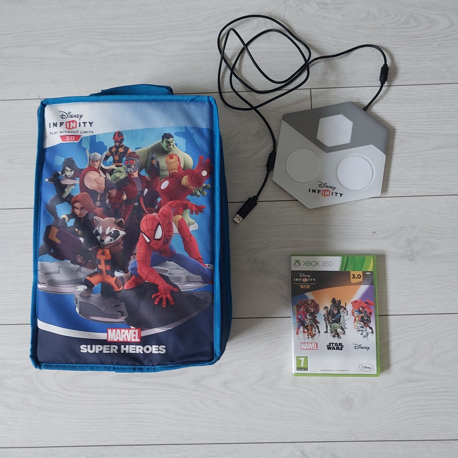 Gra Disney Infinity3.0 zestaw 20 figurek oraz panel zczytu