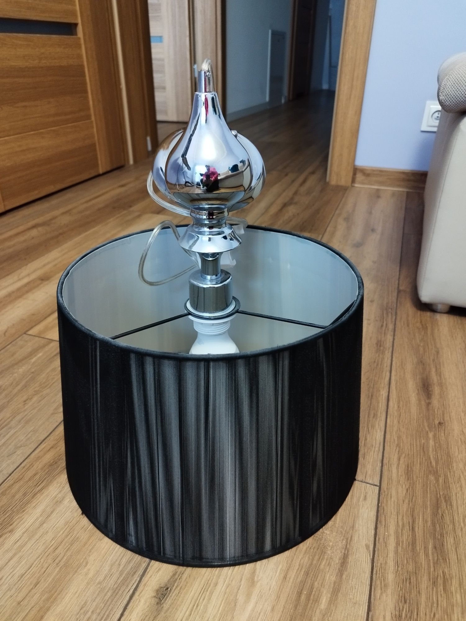 Lampa, abażur czarny