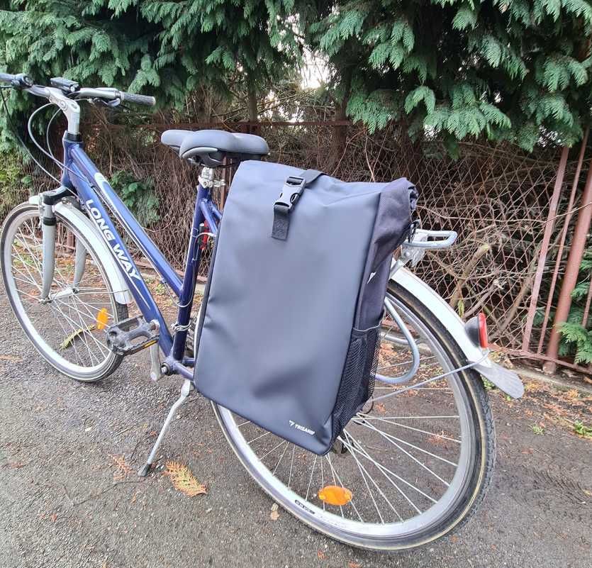 Rowerowa sakwa 15L – mocna torba na bagażnik, trwała i pojemna