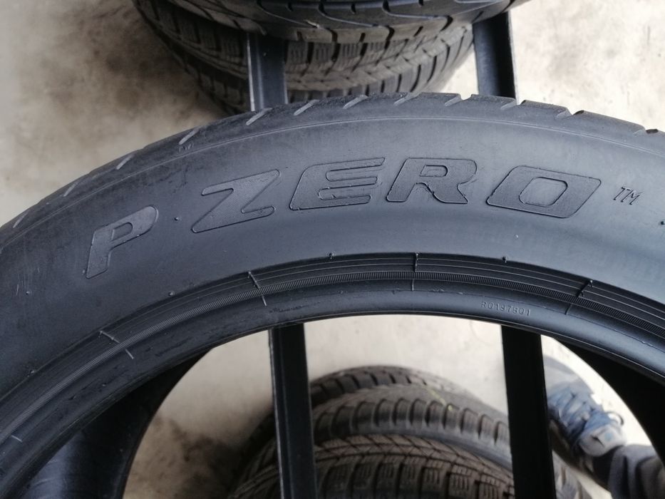 255/45R19 100W Pirelli P Zero MO