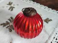 7,5 cm, 1 ozdoba / bombka choinkowa KUGEL vintage, z pofalowaniem