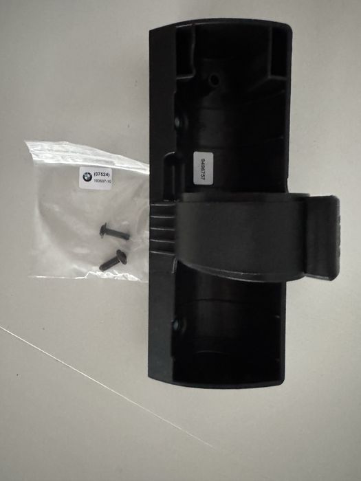 Oryginalny uchwyt na gaśnicę BMW MINI