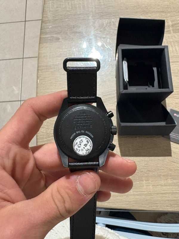 Omega Swatch SO33B700 Snoopy New Moon - Limitowana