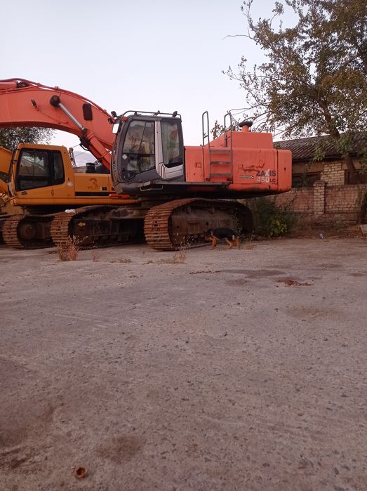 Услуга аренда гусеничних эксковаторов