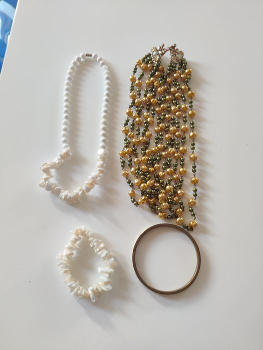 Zestaw biżuterii z masy perłowej