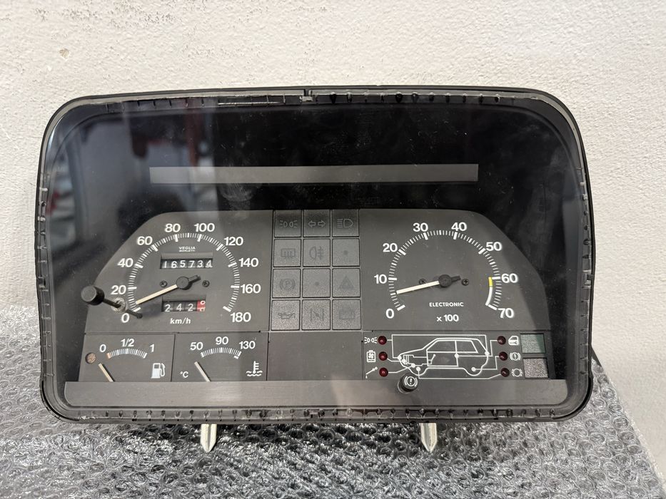 Quadrante Fiat uno 1.1 gasolina ano 1988