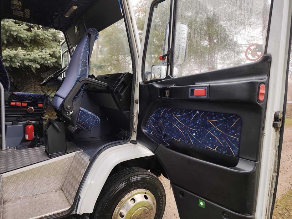 Mercedes vario 814 30+8