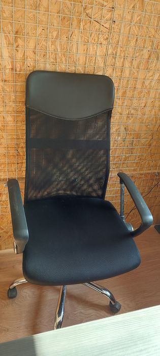 Komplet biurko, fotel obrotowy