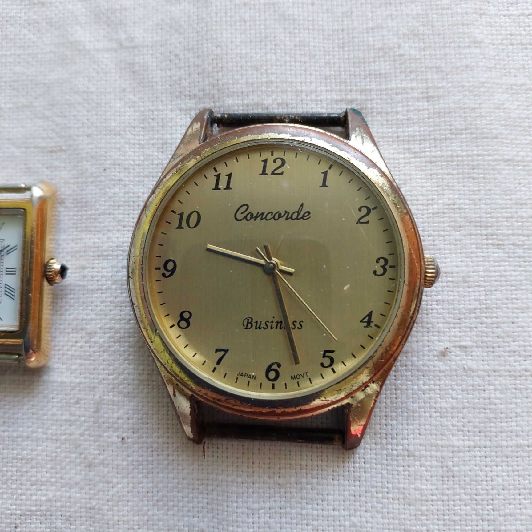 Zegarki na części lub do naprawy 5 sztuk , stare z lat  PRL