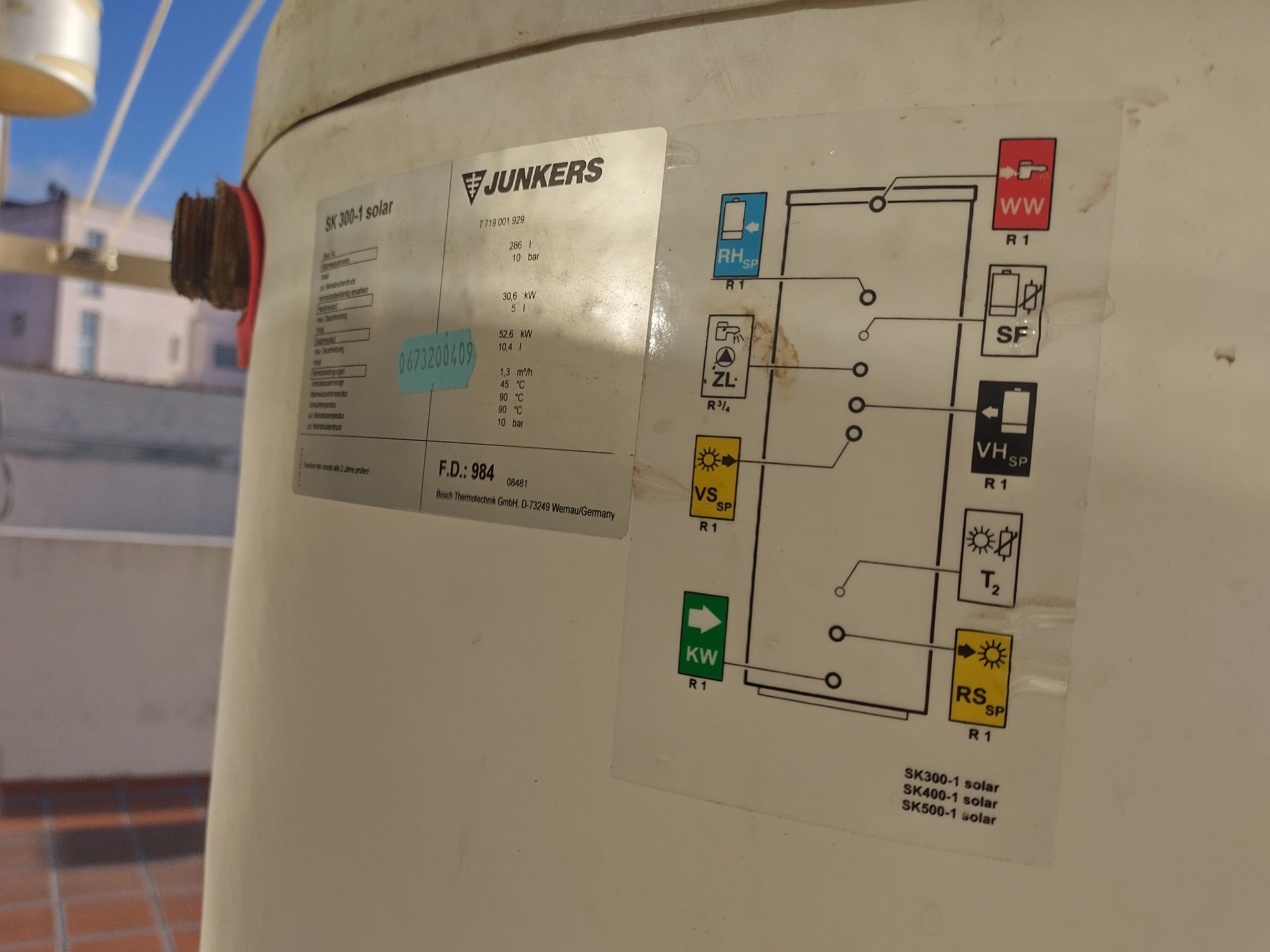 Deposito solar 300l junkers SK300