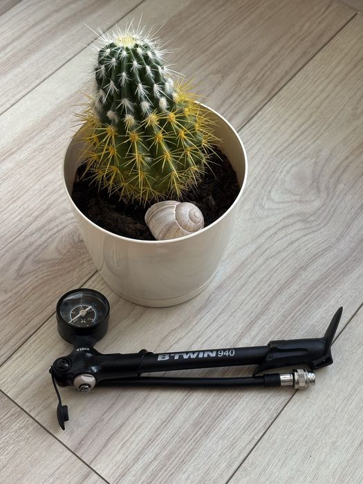 Pompka do amortyzatora rowerowego Btwin 940