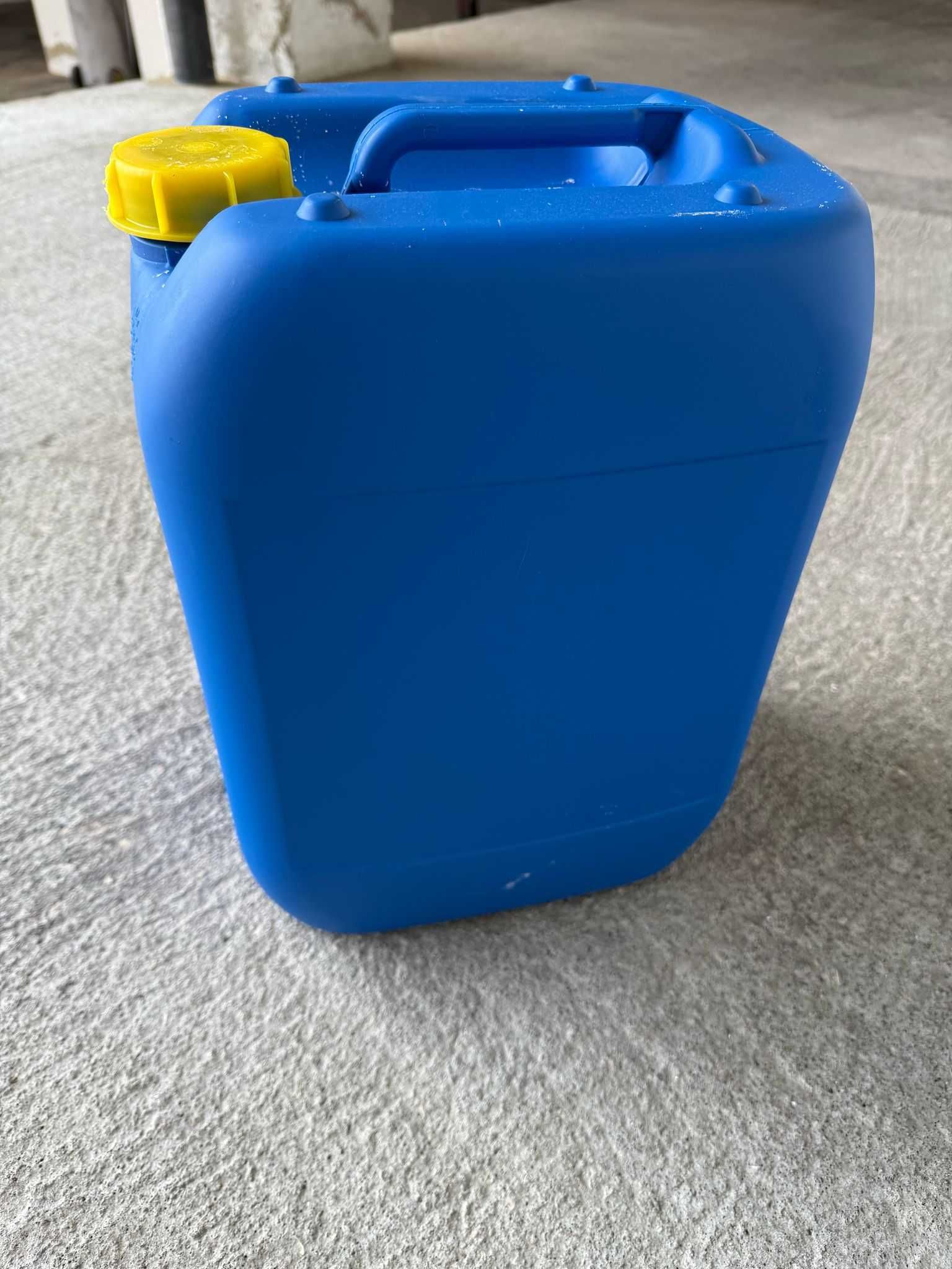 Bidons plásticos de 20/25L