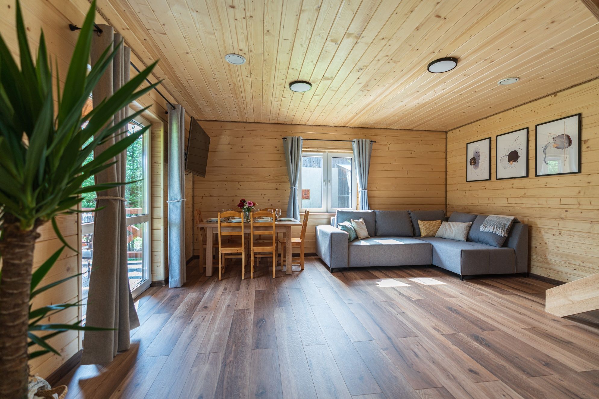 Dom Roztoczańska Ostoja Apartament Nocleg Roztocze Balia Jacuzzi