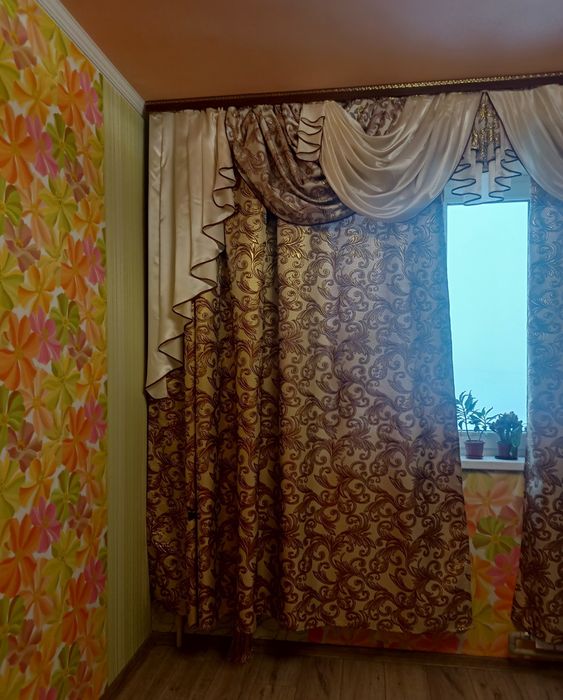 Шторы, ламбрекен 4 метра можно регулировать на уменьшение