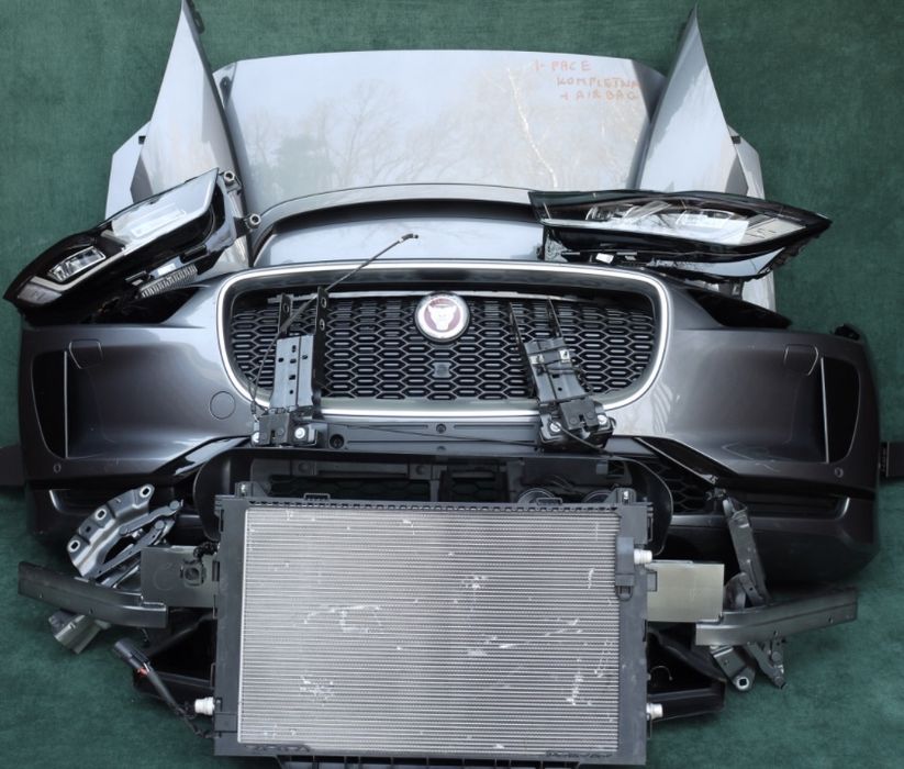 Крило, бампер … до Jaguar I-pace X590 в наявності, оригінал