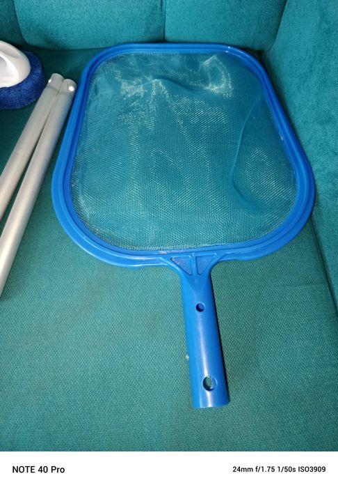 Zestaw do czyszczenia basenu siatka podbierak