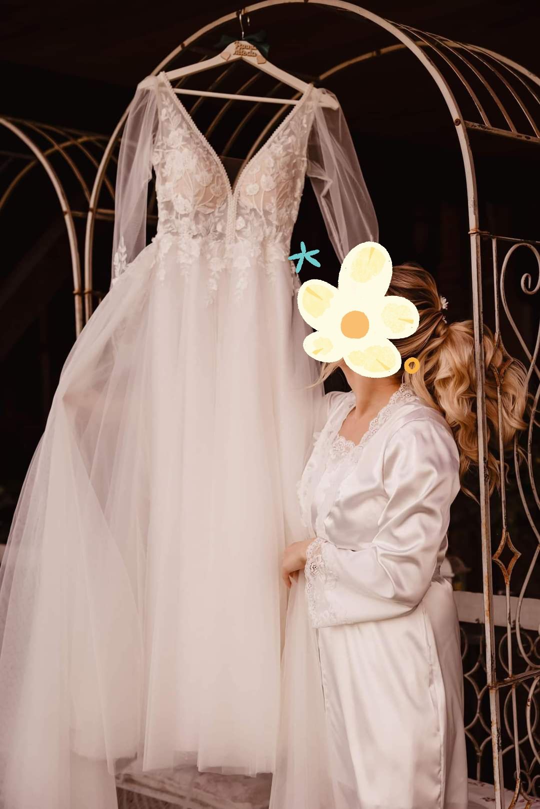 Suknia ślubna z odpinanym trenem dla niskiej osoby 157+8cm obcas