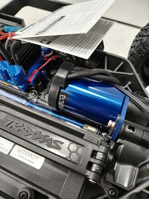 Carro rc Traxxas Ford raptor +80km/h