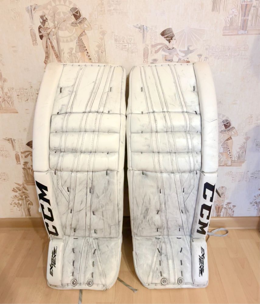 Щитки вратаря для хоккея с шайбой CCM Extreme flex 860 34+2