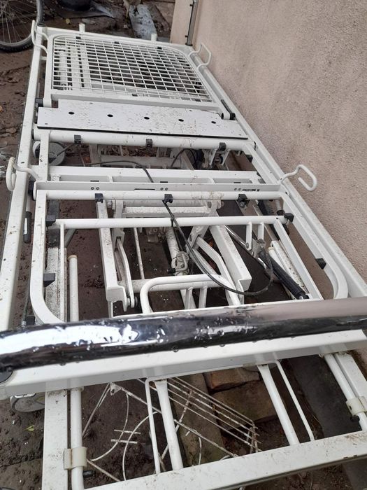 Ліжко з німечинни