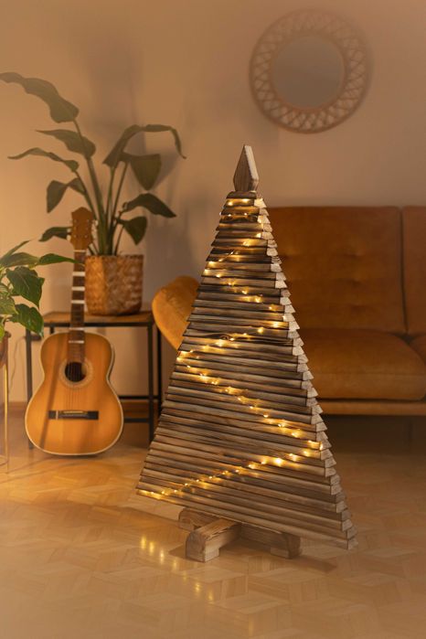 Choinka drewniana ekologiczna, naturalne drzewko świąteczne 114 cm