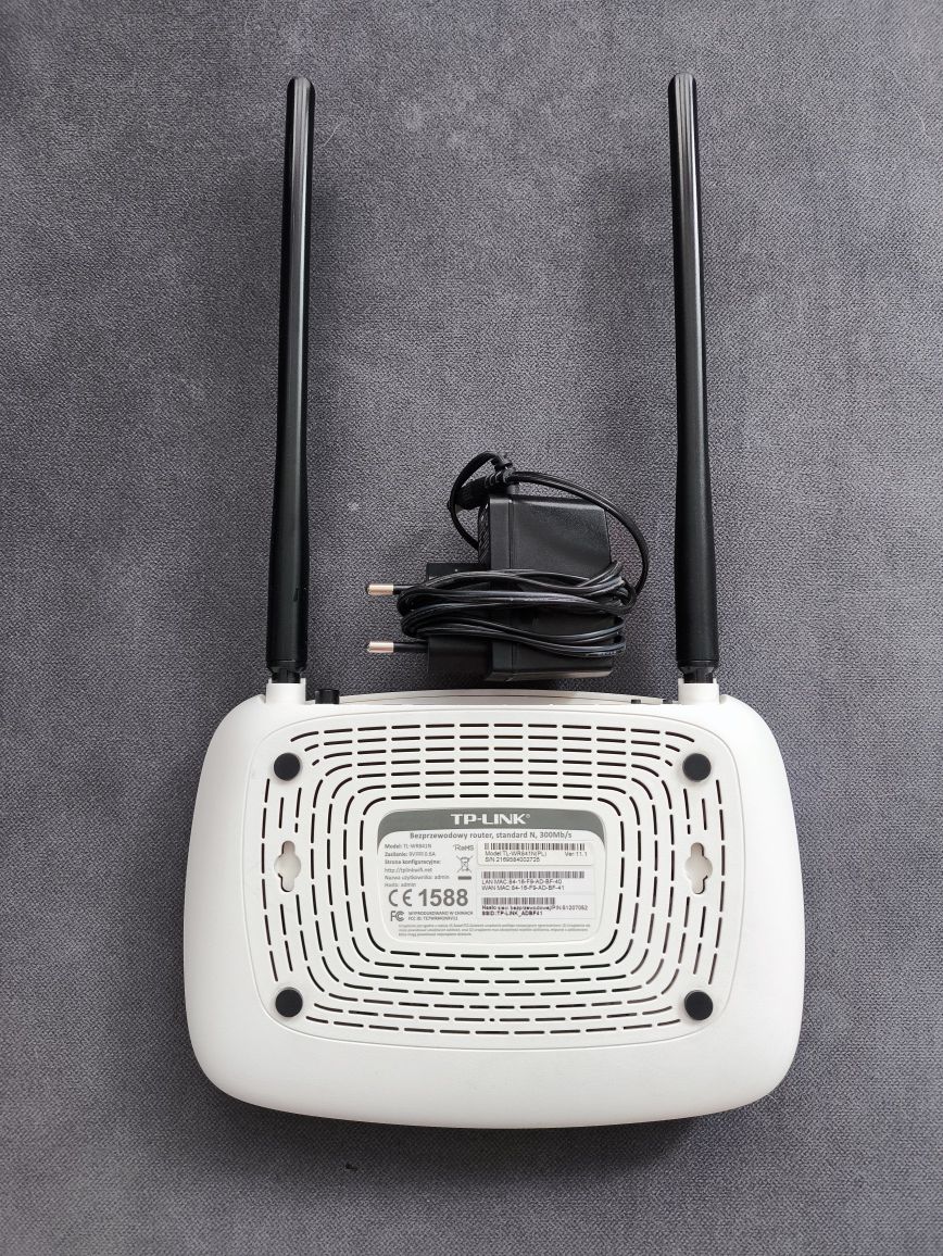 Router Tp-link TL-WR841N