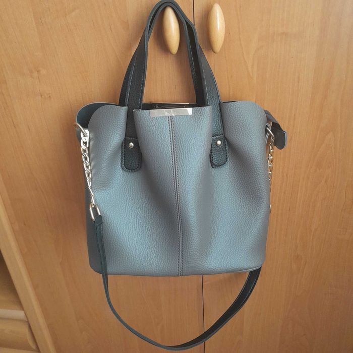 Сумка жіноча шкіряна