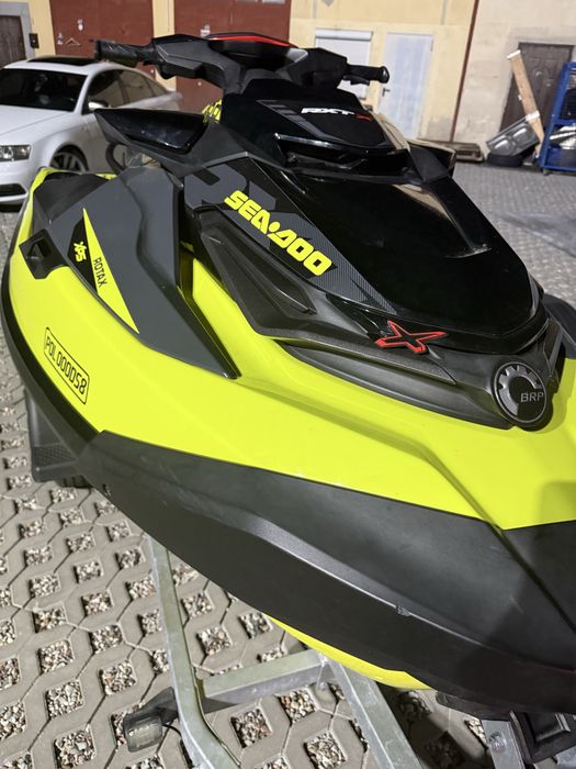 Skuter wodny SeaDoo RXT X RS 300