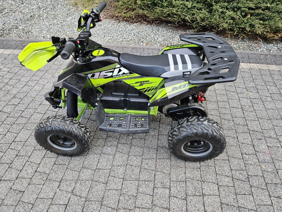 Jak nowy_ASIX 1200W