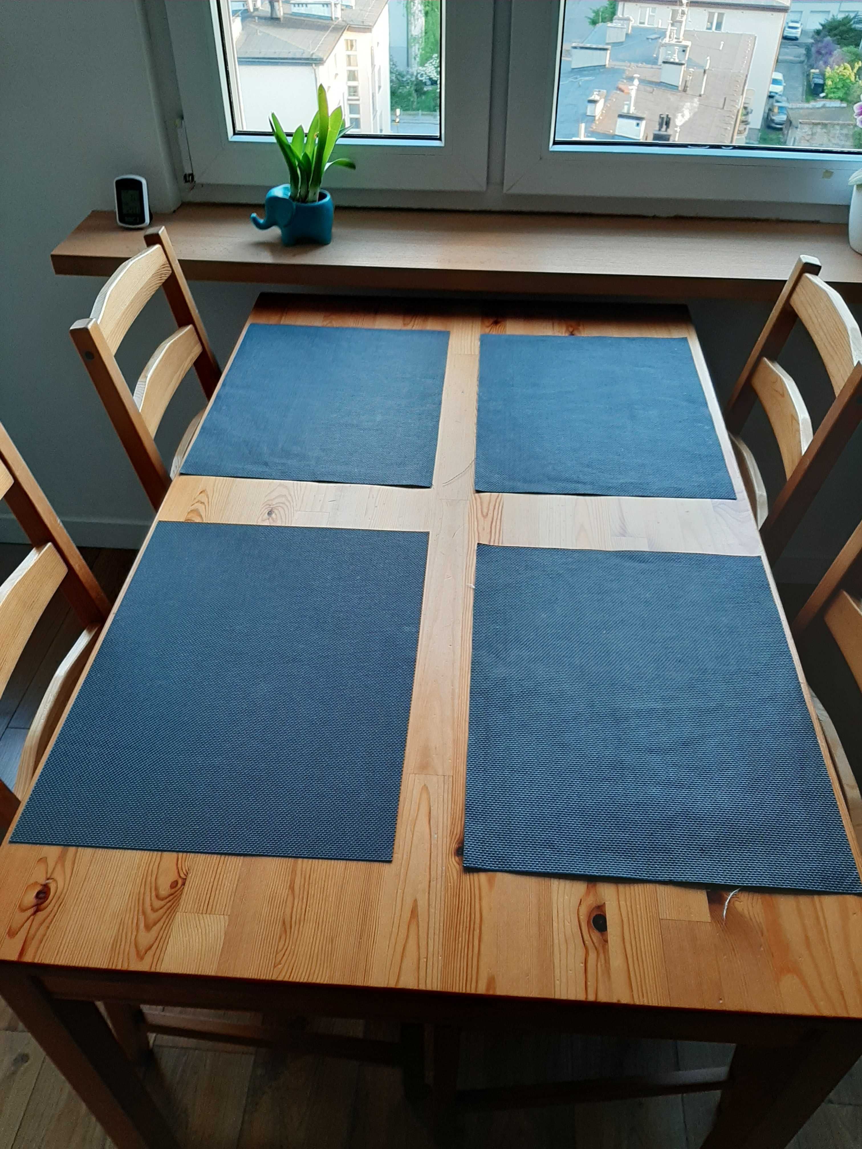 Stół ikea i 4 krzesła drewniane kpl