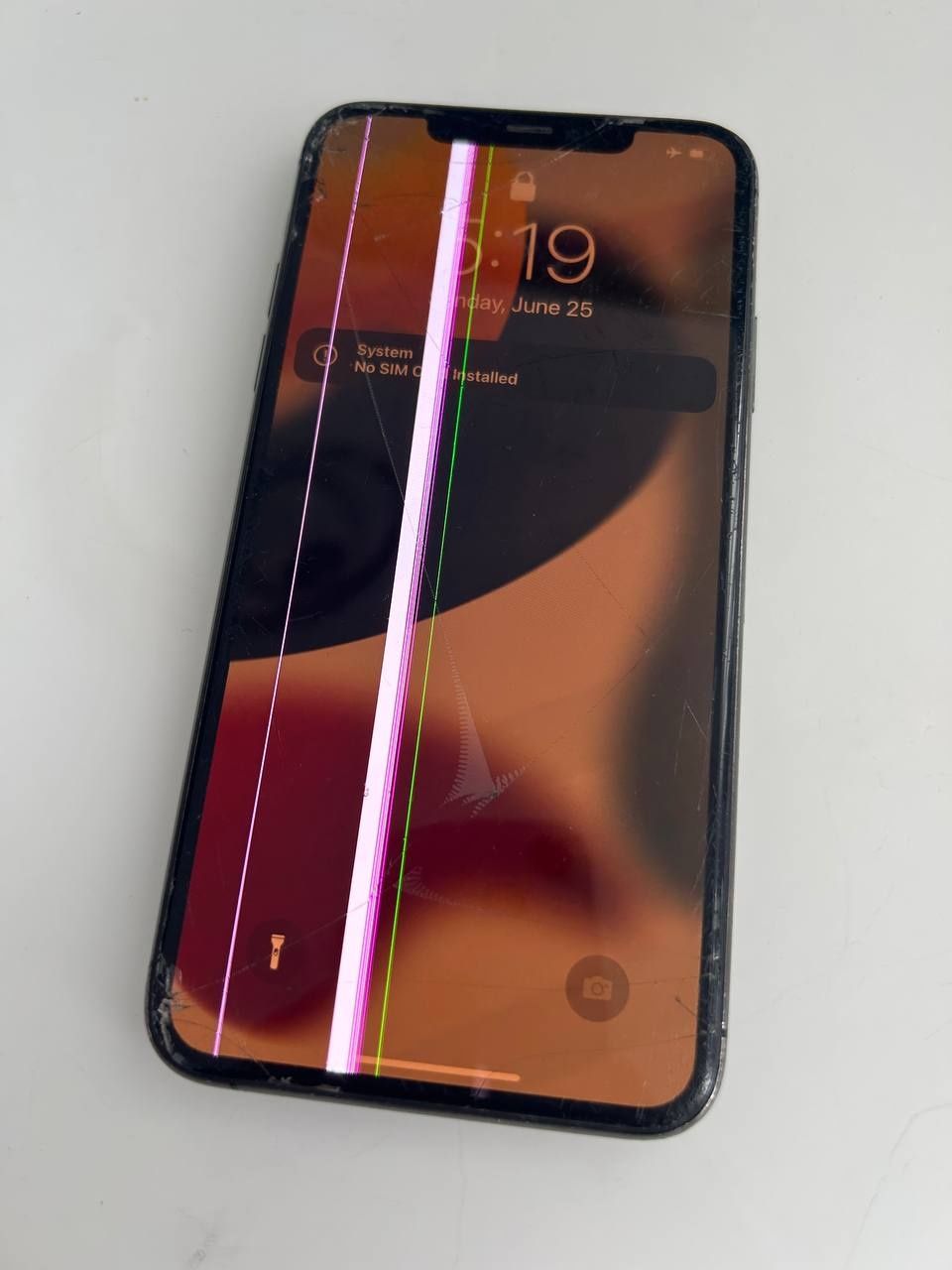Iphone 11 pro max icloud lock
