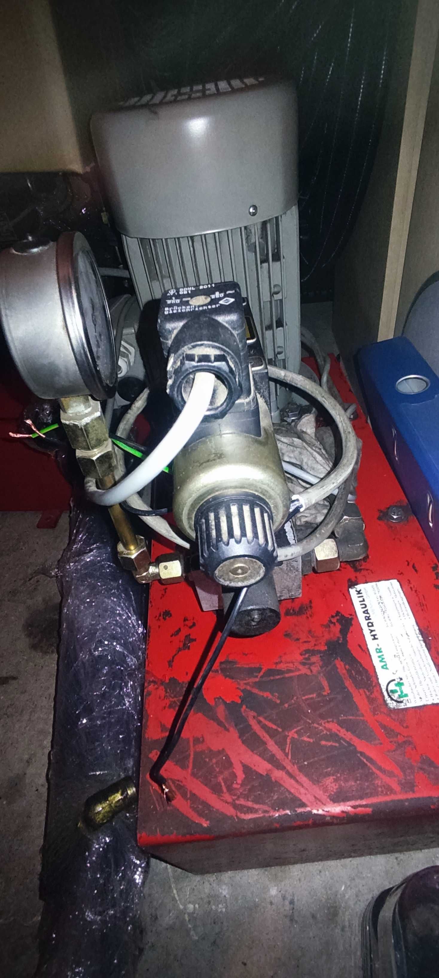 Agregat hydrauliczny 130bar (pompa)