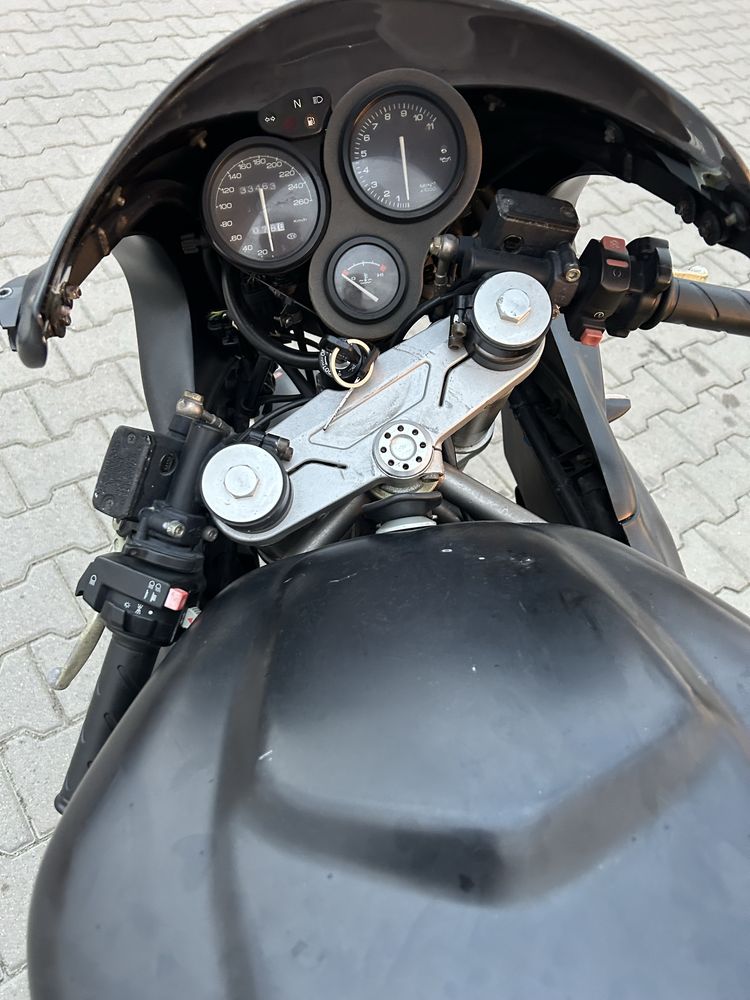 Продам мотоцик Ducati 750
