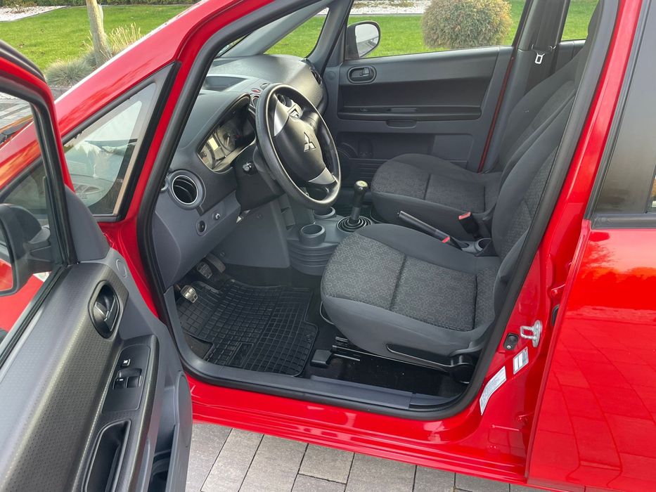 Mitsubishi colt 2009r 1.1 130 tys przbiegu. Atrakcyjny wyglad!