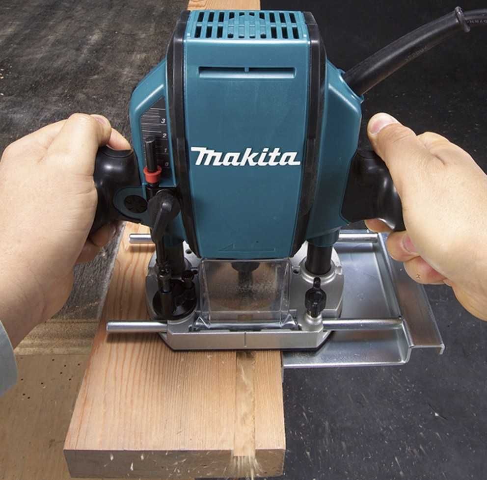 Новий Фрезер Makita RP0900