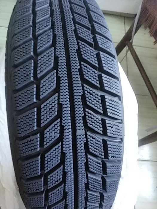 Зимові шини 175/65r14