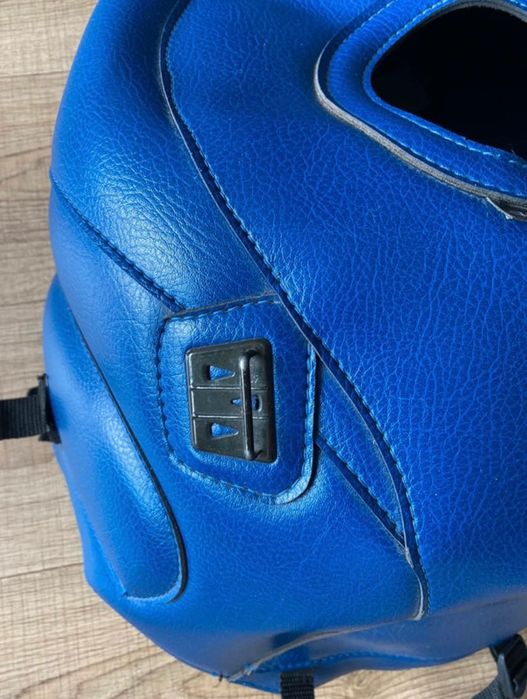 Capa depósito bagster triumph sprint