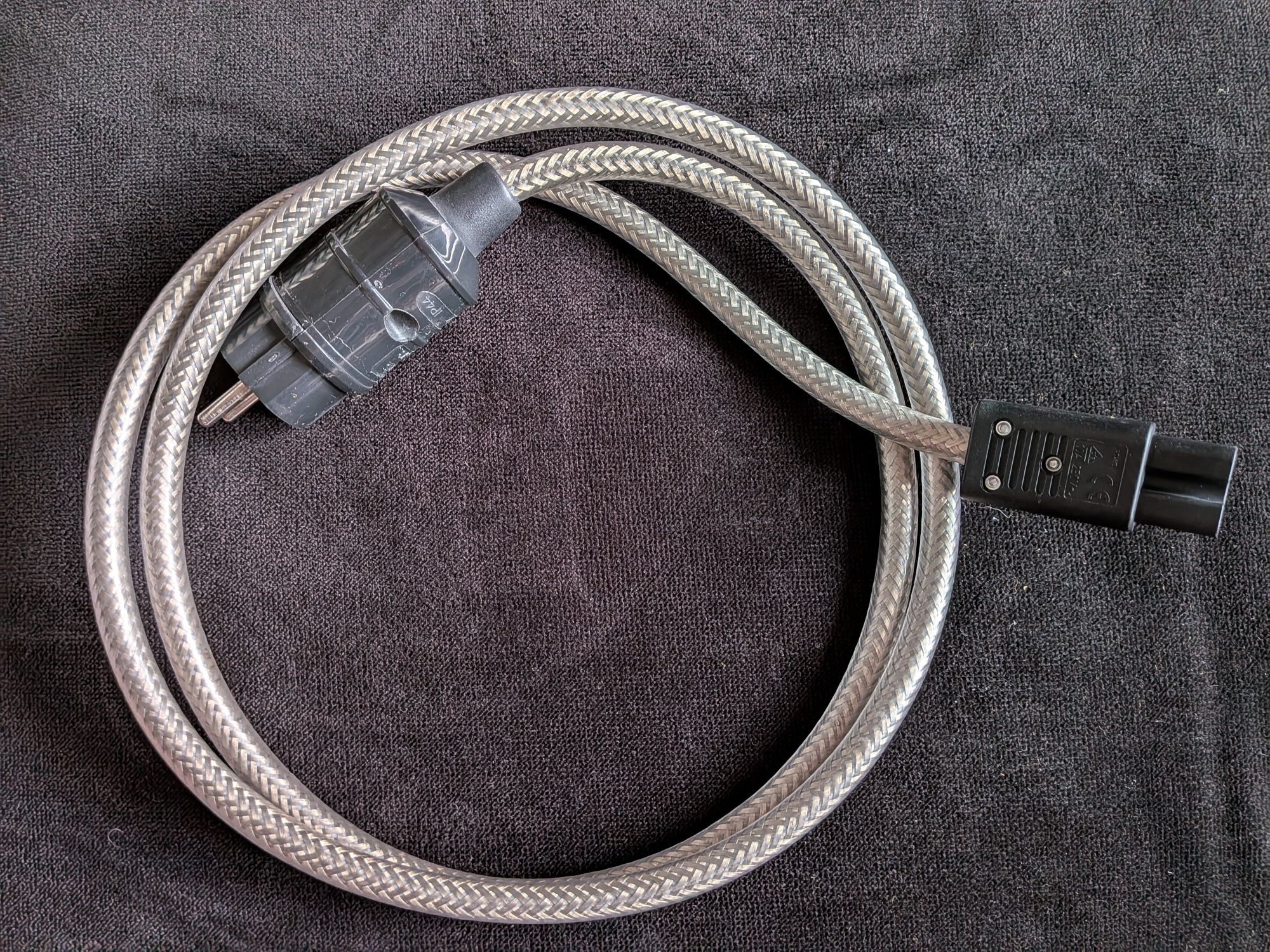 Listwa zasilająca Tomanek TAP-8 2xDC-BLOCKER + kabel 1.5m