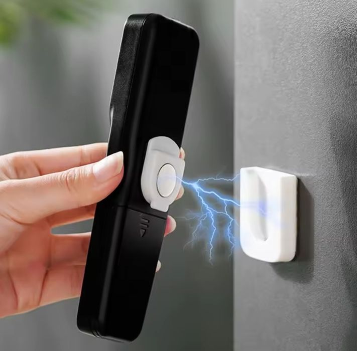 Magnetyczny uchwyt  na pilota