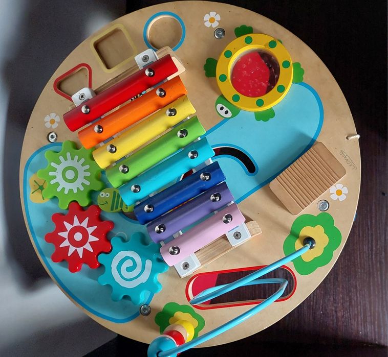 Drewniany Stolik edukacyjny/motoryczny dla dzieci