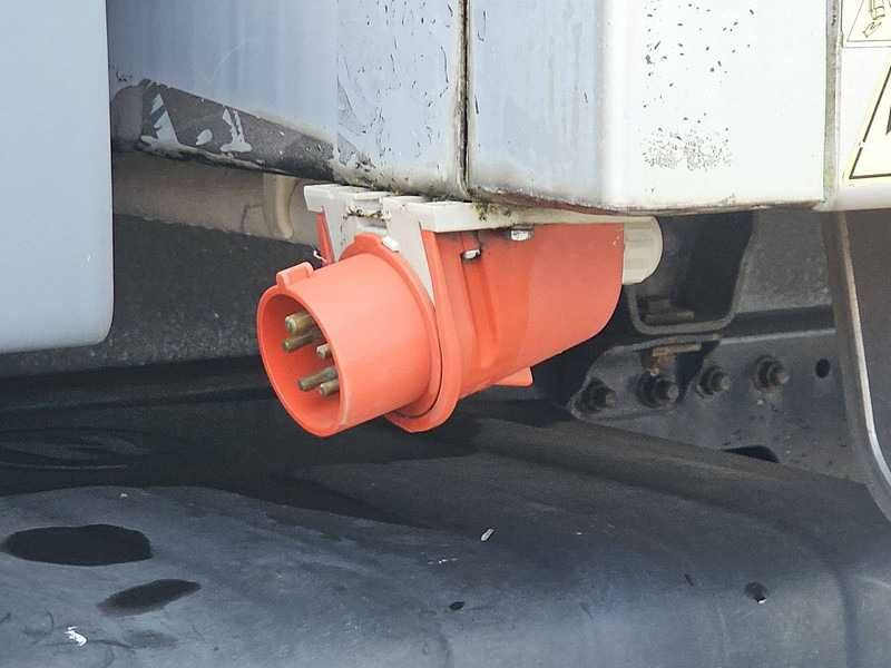 Zabudowa chłodnia izoterma carrier 19 palet Man