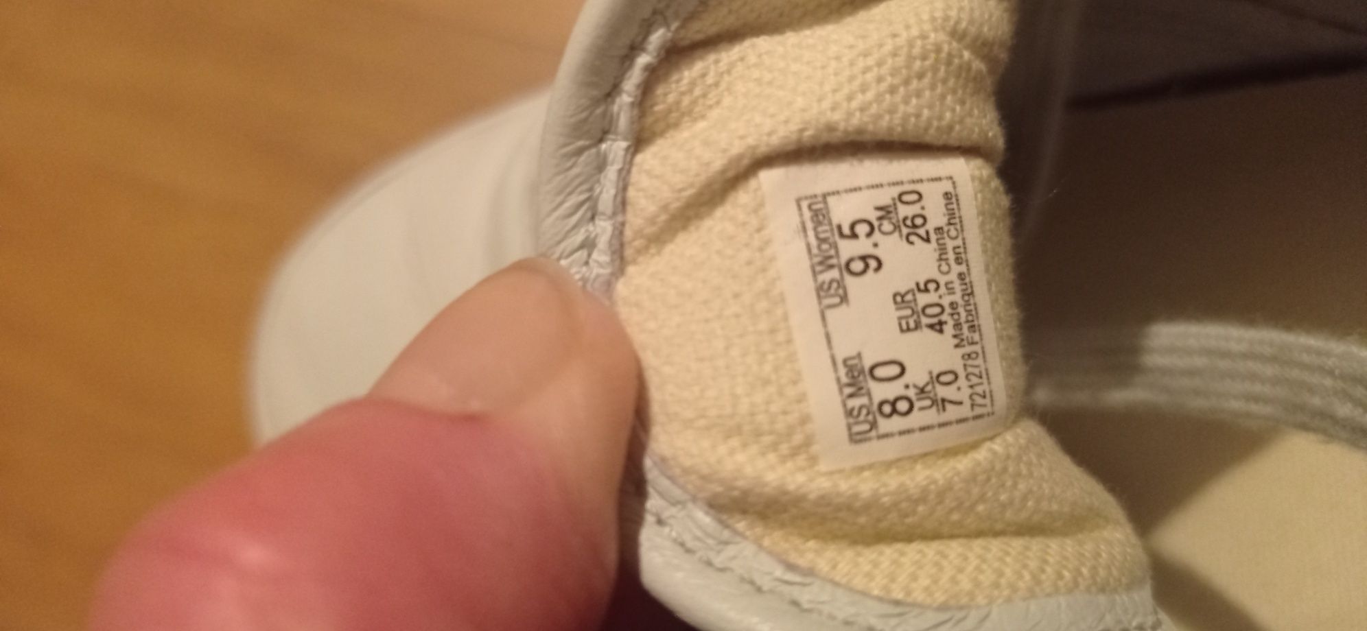 Buty Vans białe skorzane rozmiar 40,5