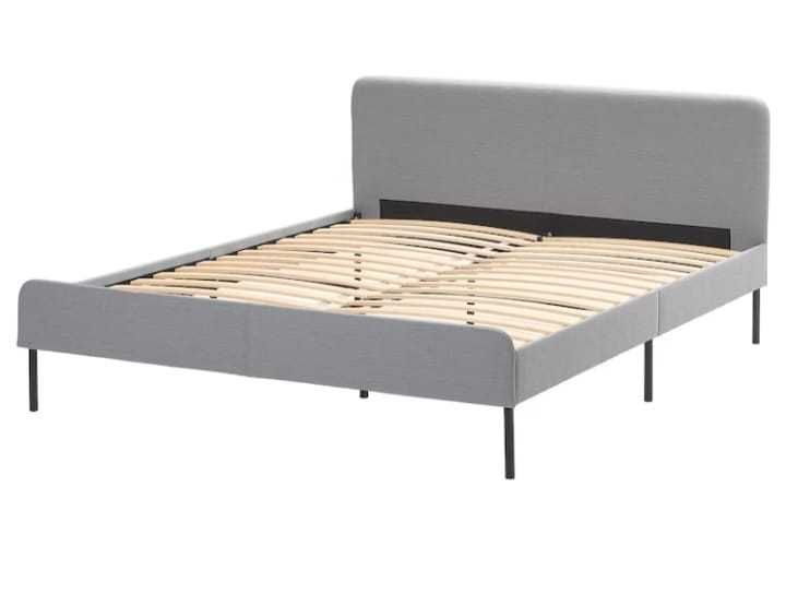 Cama com estrado do IKEA