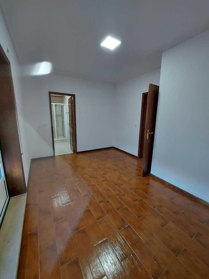 APARTAMENTO T3 com TERRAÇO Panorâmico – Último Andar com GARAGEM
