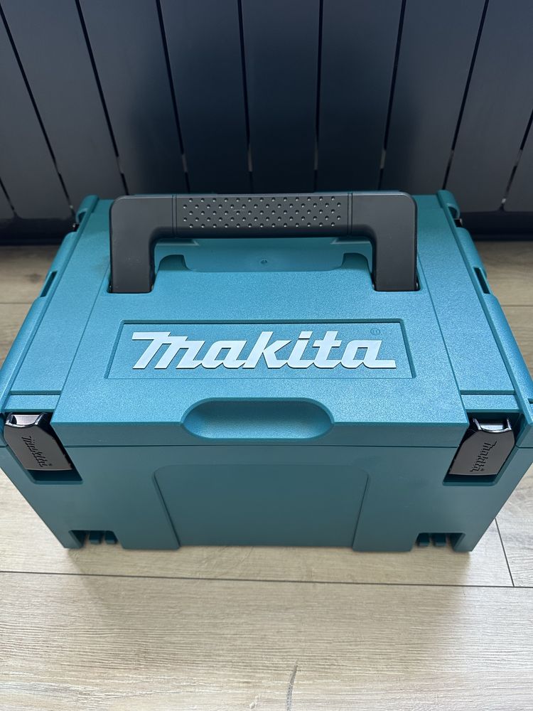 MAKITA Zestaw zasilający 18V 4x5,0Ah BL1850 + DC18RC + walizka MAKPAC