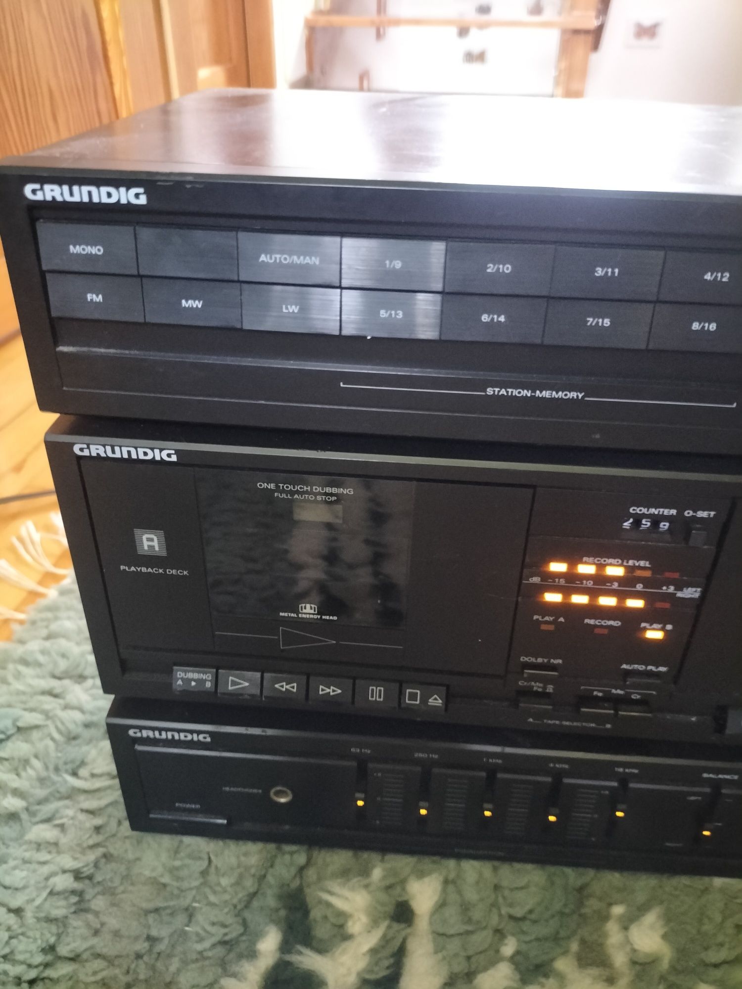 Zestaw Grundig v4200 ccf4300 i t4200